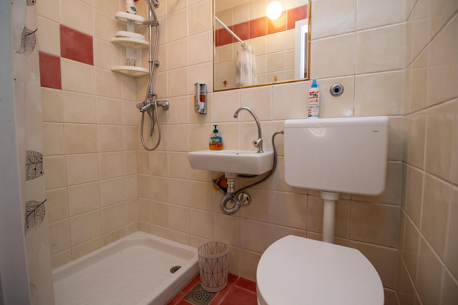 Apartman Modernes Nur 50 Meter Zum Zentrum Von Mit Privatparkplatz