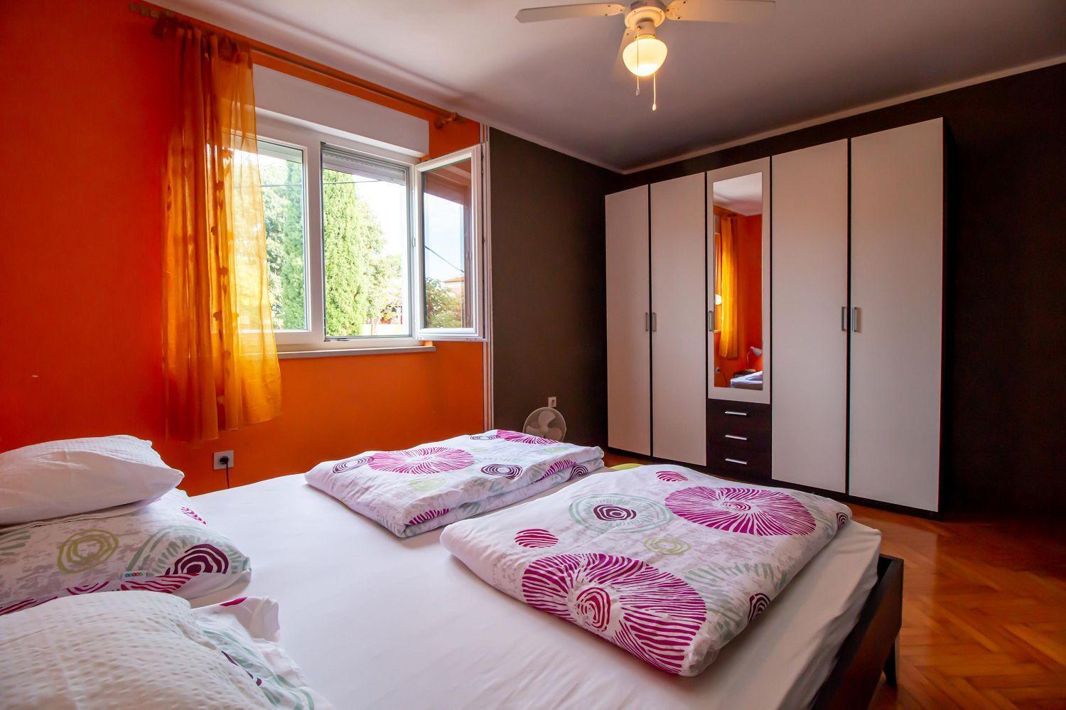 Modernes Nur 50 Meter Zum Zentrum Von Mit Privatparkplatz Apartman *